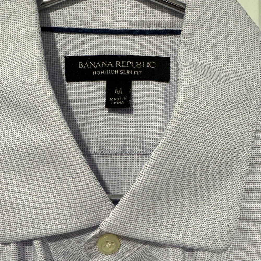 Banana Republic Men's Lavender Non-Iron Slim Fit Dress Shirt